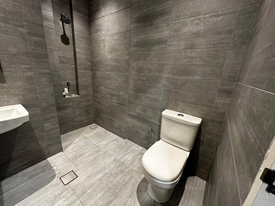 A.R Homestay Riverine Condominium 쿠칭 외부 사진